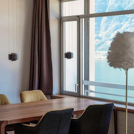 Chiar Di Luna By Quokka 360 - Loft With View Of Maggiore アパート *